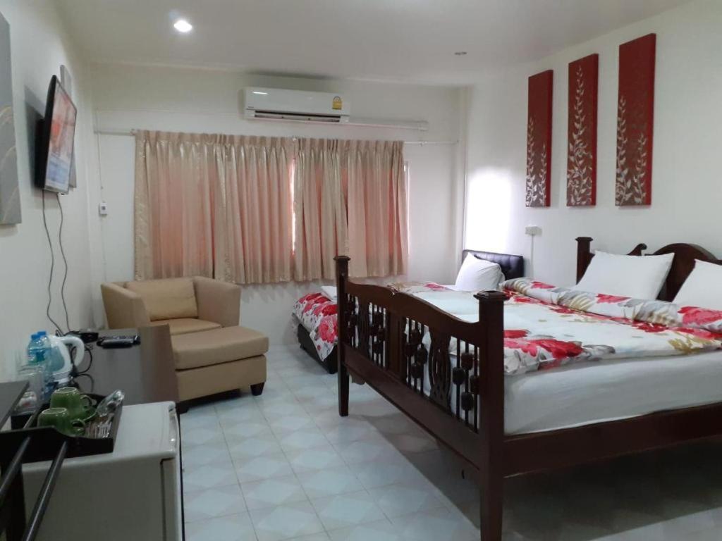 Nb House Otel Phuket Dış mekan fotoğraf