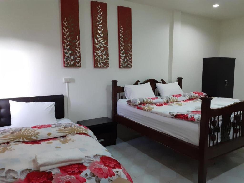 Nb House Otel Phuket Dış mekan fotoğraf